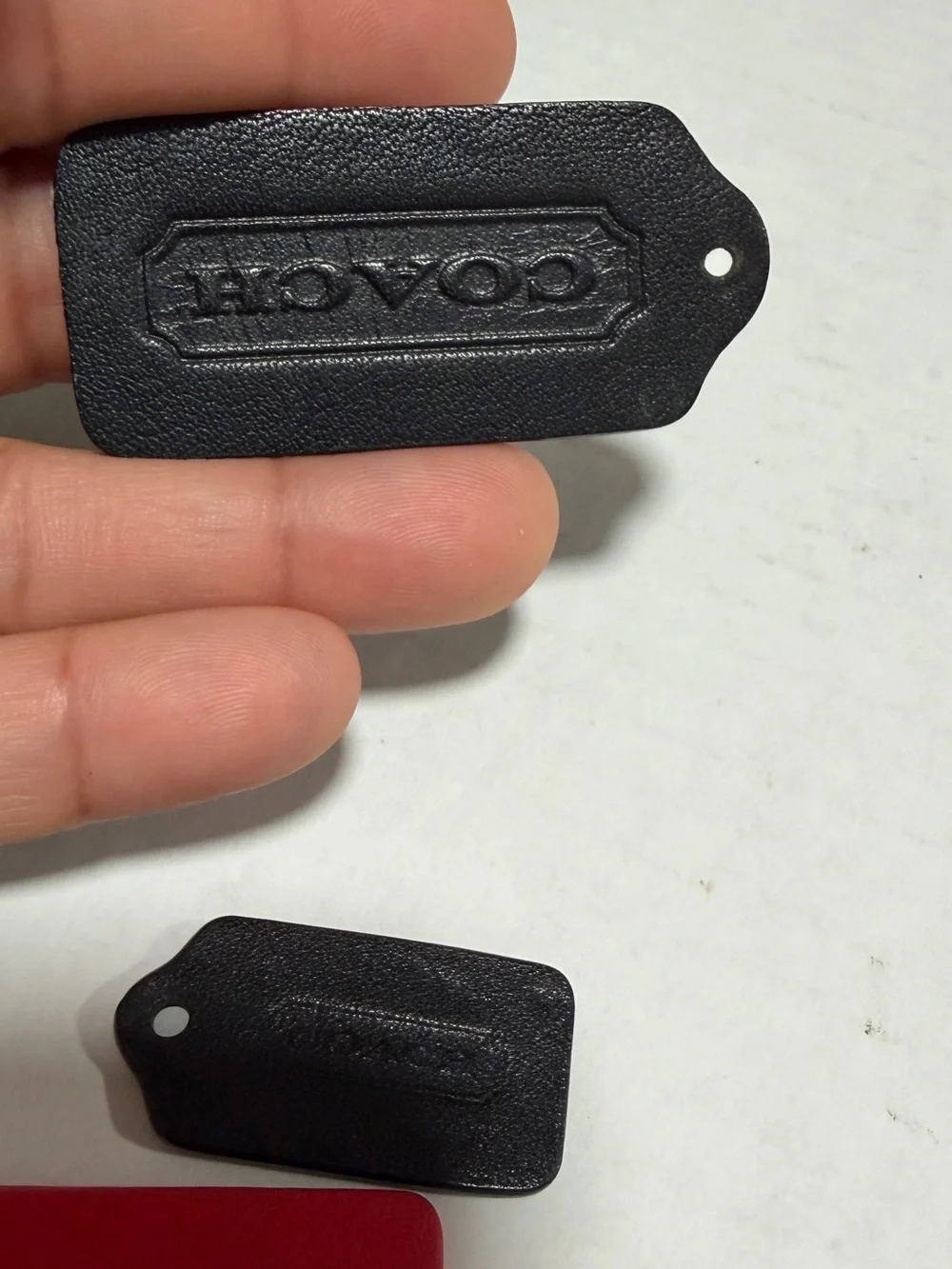 COACH Leather Tag Set - Black & Red Phone Accessory